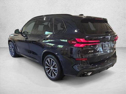 Used 2024 BMW X5 xDrive40i w/ M Sport Package AWD/4WD image 7