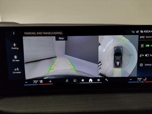 New 2026 BMW 330i Sedan w/ M Sport Package image 26