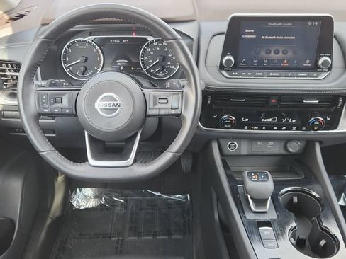 Used 2021 Nissan Rogue SV w/ Premium Package FWD image 26
