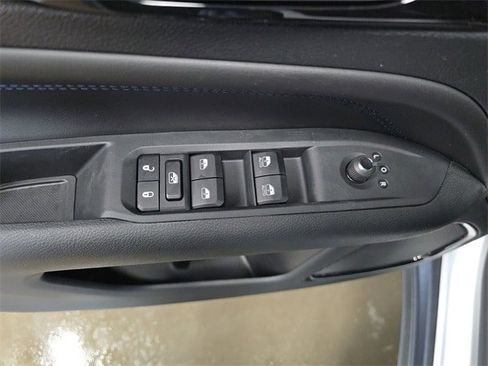 New 2026 Jeep Compass Latitude image 33