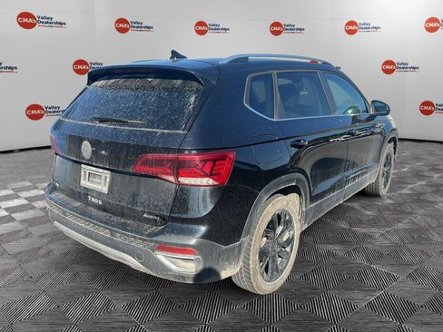 Used 2022 Volkswagen Taos SE AWD/4WD image 4