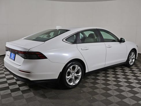 Used 2023 Honda Accord LX image 7