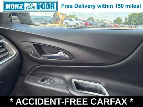 Used 2019 Chevrolet Equinox LT FWD image 29