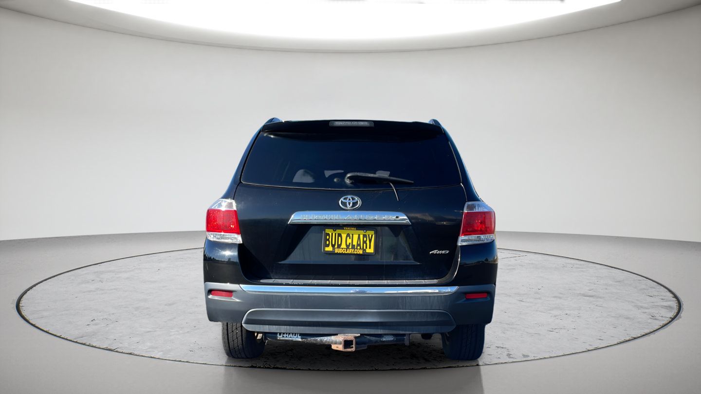 Used 2013 Toyota Highlander Limited AWD/4WD image 6