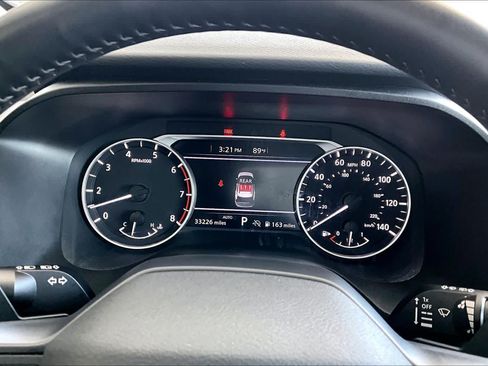 Used 2025 Nissan Rogue SV AWD/4WD image 26
