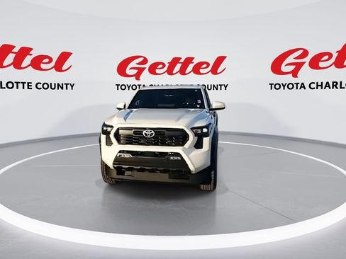 Used 2024 Toyota Tacoma TRD Off-Road image 3