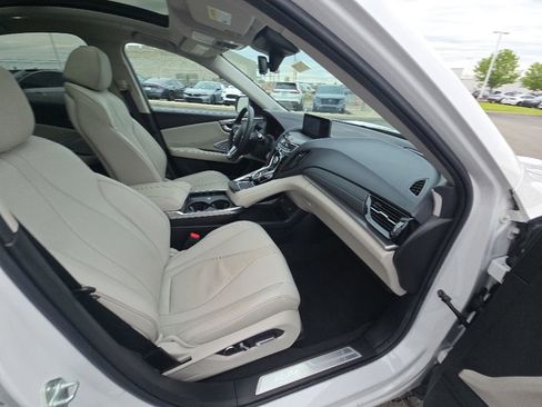 Certified 2025 Acura RDX SH-AWD w/ Technology Package image 32