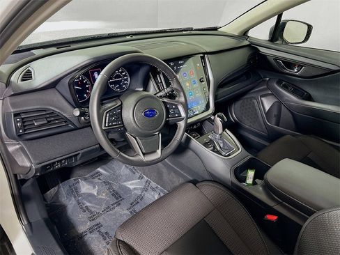 Used 2025 Subaru Outback Premium image 10