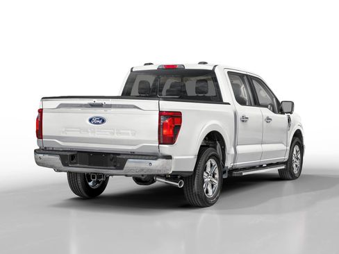 New 2025 Ford F150 XLT w/ Equipment Group 302A MID image 2