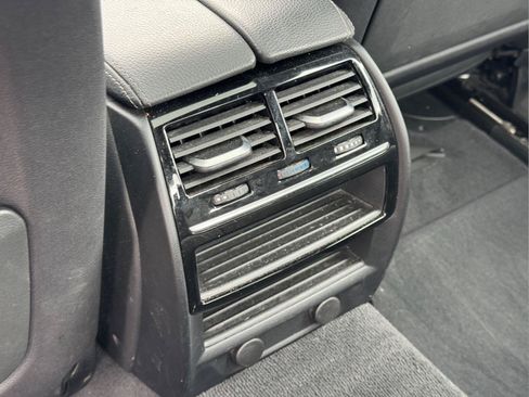 Used 2019 BMW 530e w/ Premium Package RWD image 15