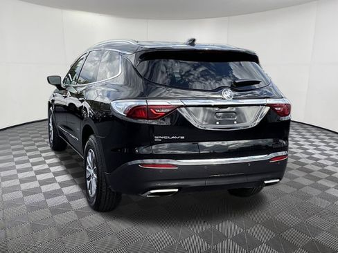 Used 2023 Buick Enclave Premium image 4