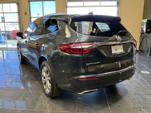 Used 2021 Buick Enclave Avenir w/ Avenir Technology Package image 6