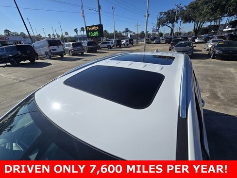 Used 2018 Buick Enclave Premium image 35