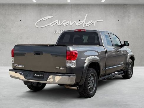 Used 2013 Toyota Tundra 4x4 Double Cab w/ Tow Pkg image 16