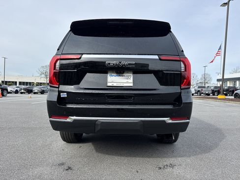 New 2026 GMC Yukon Elevation w/ Elevation Premium Package image 10