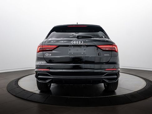 Used 2025 Audi Q3 2.0T Premium w/ Convenience Package AWD/4WD image 22