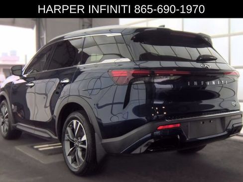 Used 2023 INFINITI QX60 Luxe w/ Cargo Package FWD image 2
