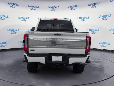 Used 2024 Ford F350 Platinum w/ FX4 Off-Road Package image 8