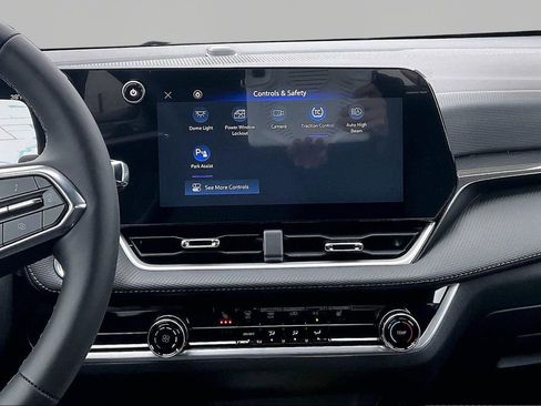 Used 2026 Chevrolet Equinox LT w/ LPO, Floor Liner Package image 11