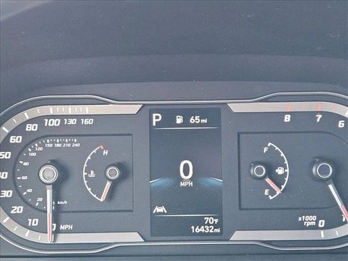 Certified 2024 Hyundai Santa Cruz SE FWD image 11