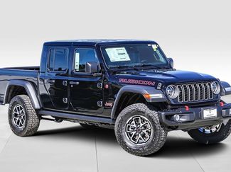 New 2026 Jeep Gladiator Rubicon video 2