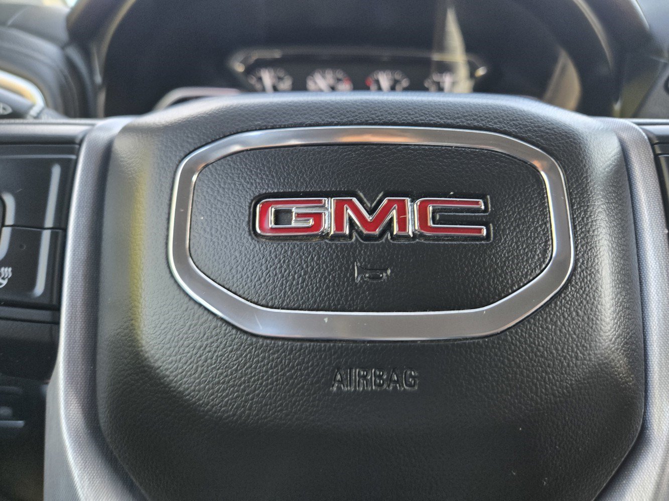 Used 2021 GMC Sierra 2500 SLT w/ SLT Premium Package AWD/4WD image 24