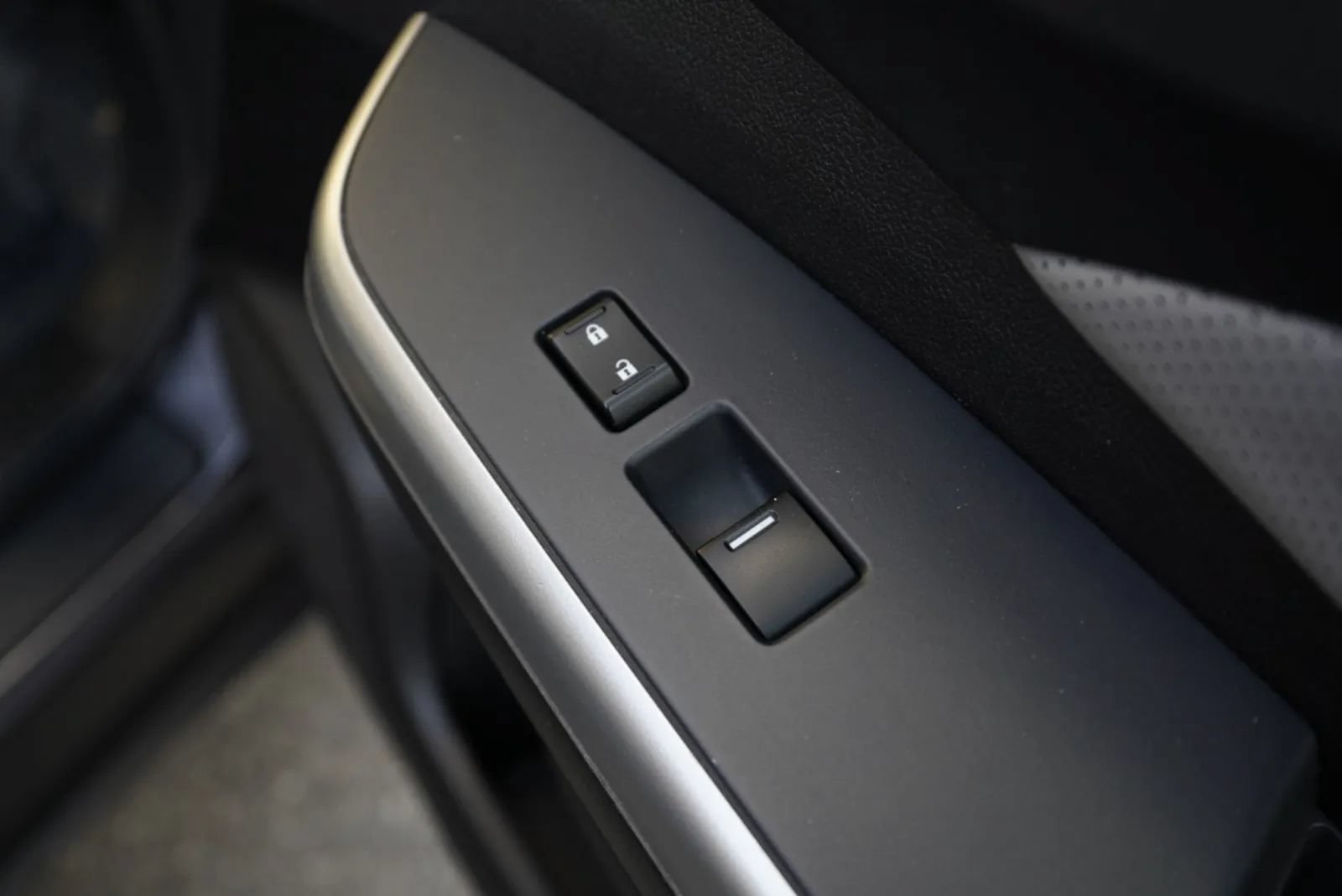Used 2016 Honda CR-V Touring image 35