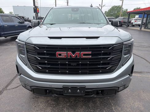 Used 2025 GMC Sierra 1500 Elevation w/ Elevation Premium Package AWD/4WD image 4