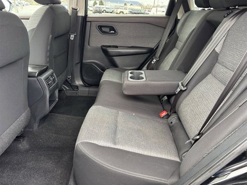 Used 2021 Nissan Rogue S image 22