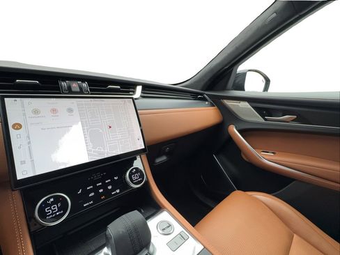 Used 2025 Jaguar F-PACE R-Dynamic S AWD/4WD image 42