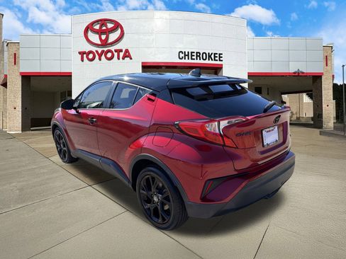 Used 2021 Toyota C-HR Nightshade image 7