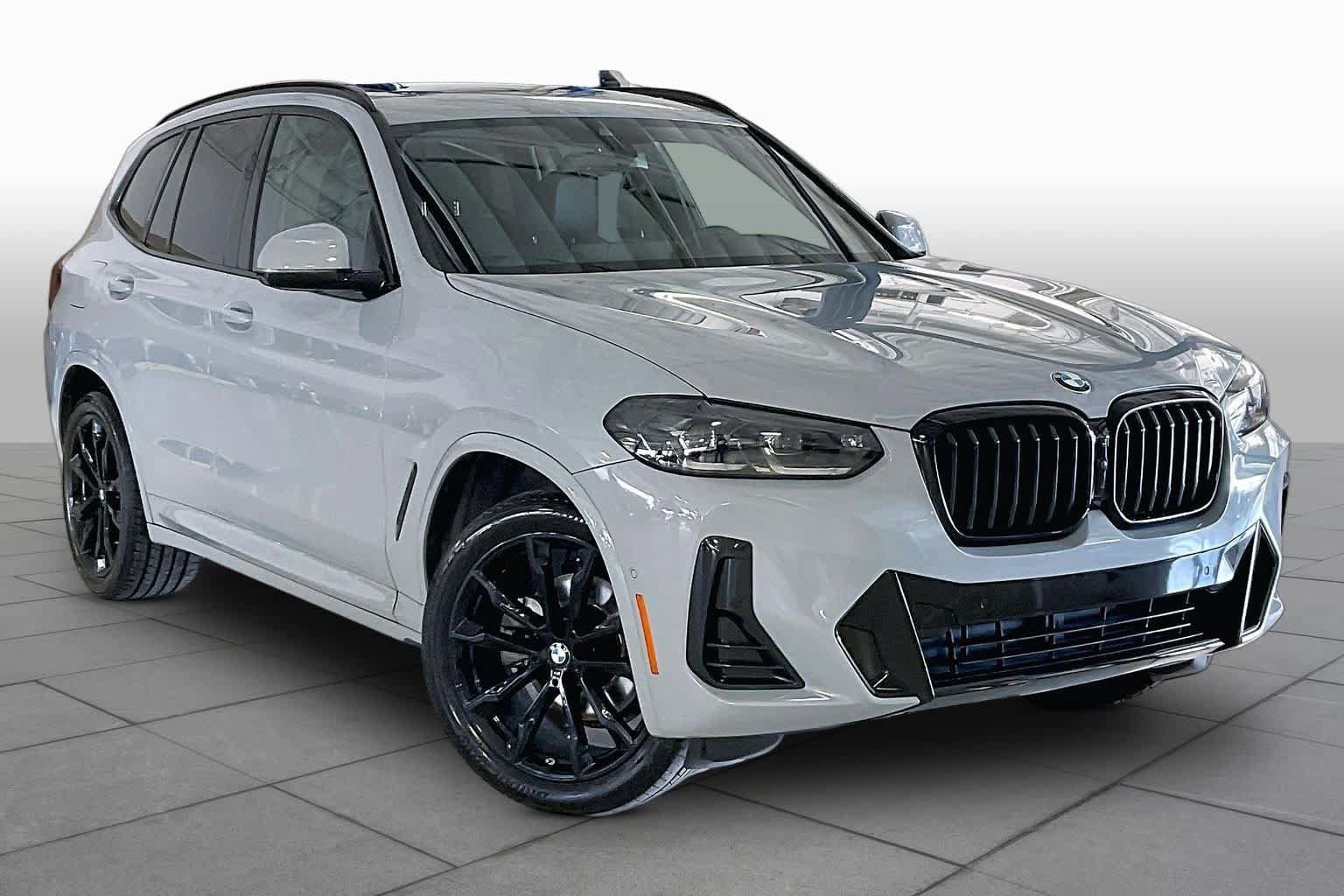 Used 2024 BMW X3 xDrive30i w/ Premium Package AWD/4WD image 2