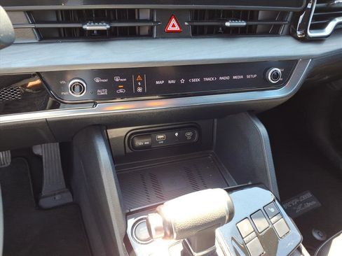 Used 2023 Kia Sportage X-Line AWD/4WD image 23