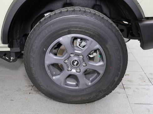 New 2025 Ford Bronco Big Bend image 9