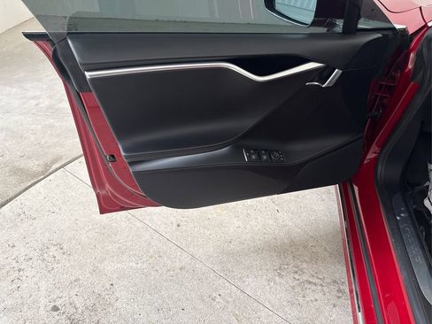 Used 2017 Tesla Model S 100D AWD/4WD image 33