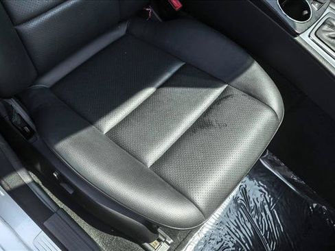 Used 2008 Mercedes-Benz C 300 4MATIC Sedan image 29