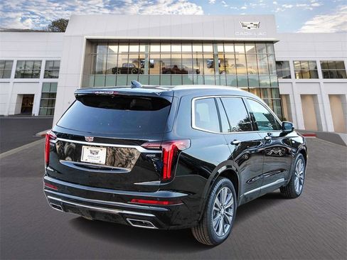 New 2025 Cadillac XT6 Premium Luxury image 6