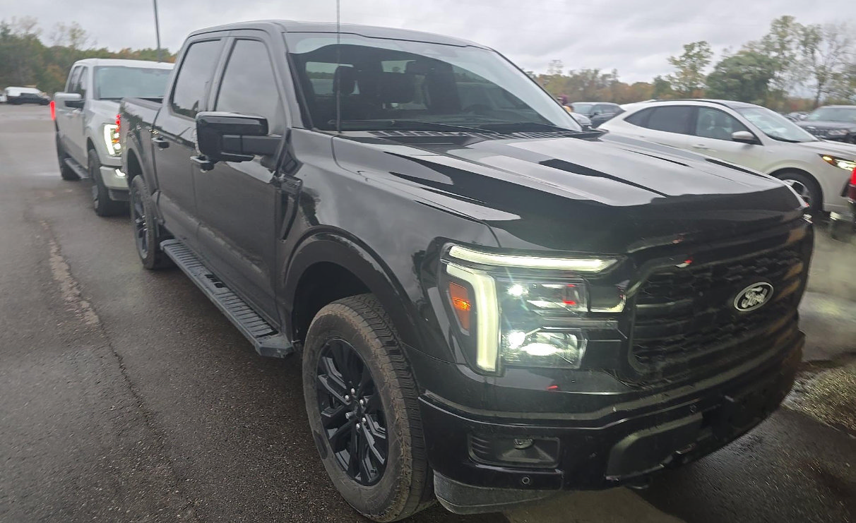 Used 2026 Ford F150 Lariat AWD/4WD image 2