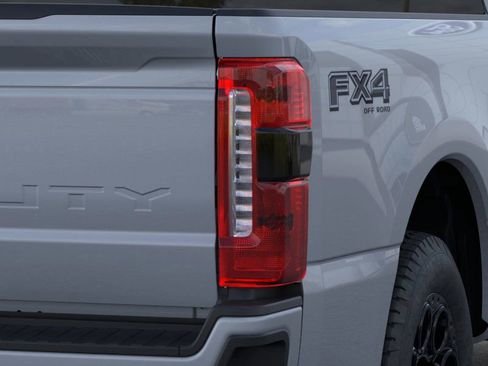 New 2026 Ford F250 Lariat w/ Black Appearance Package image 43