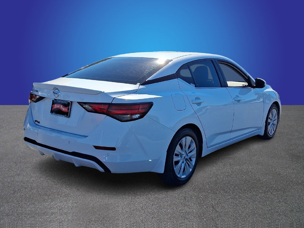 Used 2022 Nissan Sentra S w/ Trunk Package FWD image 4