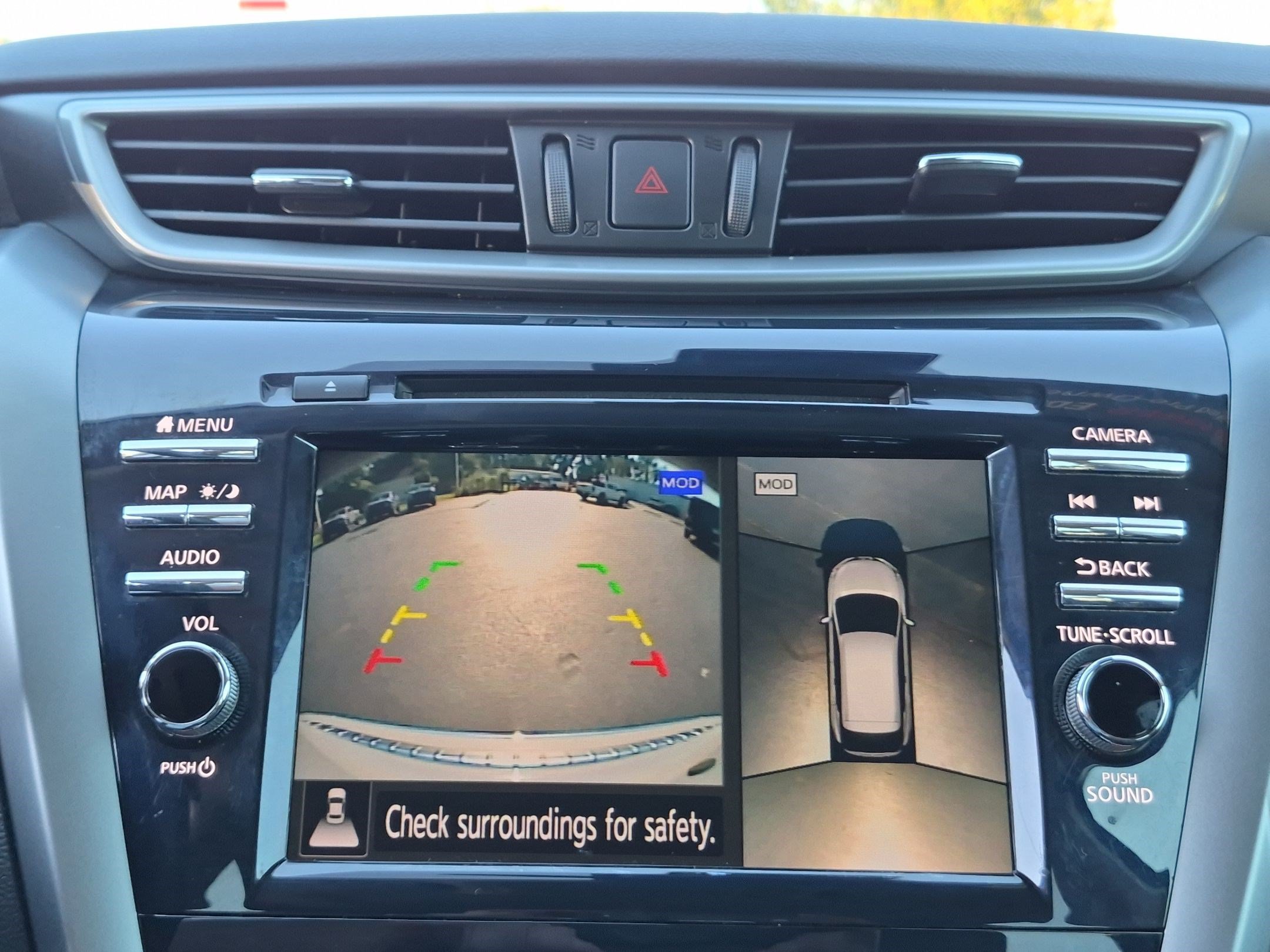 Used 2024 Nissan Murano SL FWD image 24