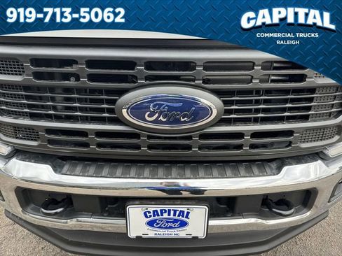 New 2026 Ford F350 XL w/ XL Chrome Package image 10