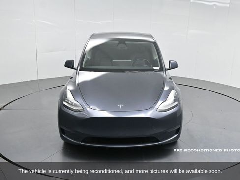 Used 2023 Tesla Model Y Long Range image 44