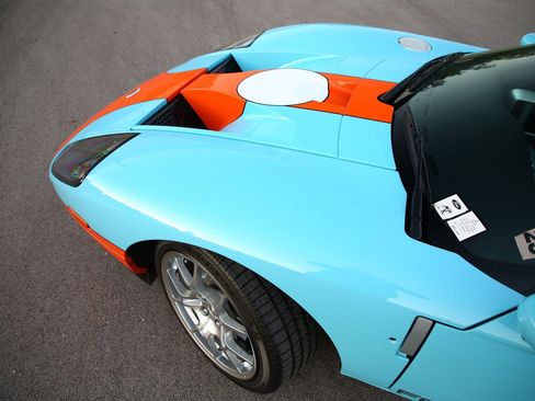 Used 2006 Ford GT image 17