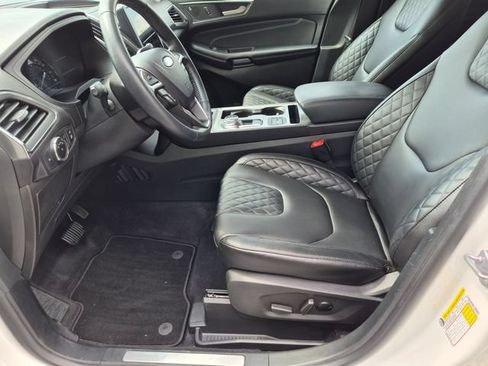 Used 2023 Ford Edge Titanium AWD/4WD image 14