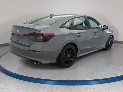 Used 2026 Honda Civic Sport image 5