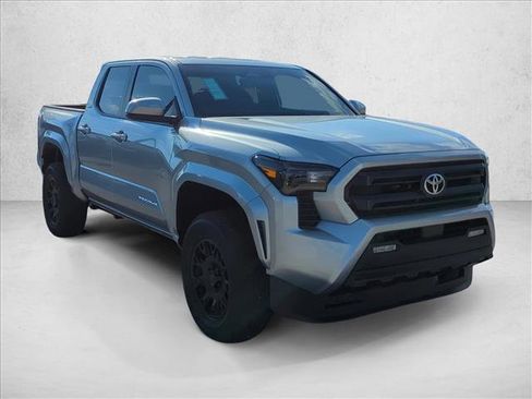 New 2025 Toyota Tacoma SR5 image 3