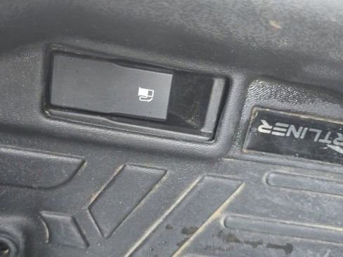 Used 2014 Subaru Crosstrek 2.0i Premium w/ Moonroof Package image 12