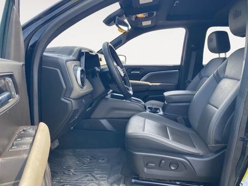 Used 2024 Chevrolet Colorado ZR2 w/ ZR2 Bison Edition AWD/4WD image 19