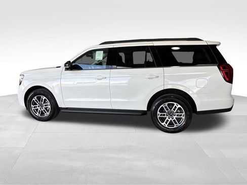 New 2026 Ford Expedition Active RWD image 2